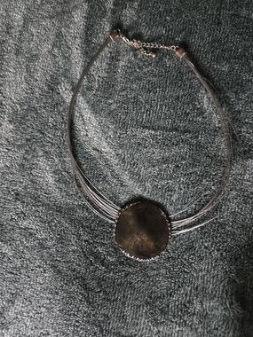 Silver Multi-Wire Choker Necklace with Stone Pendant 🖤